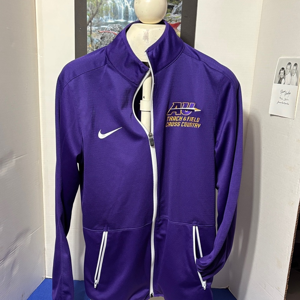 Women’s Nike warm up jacket Alfred University